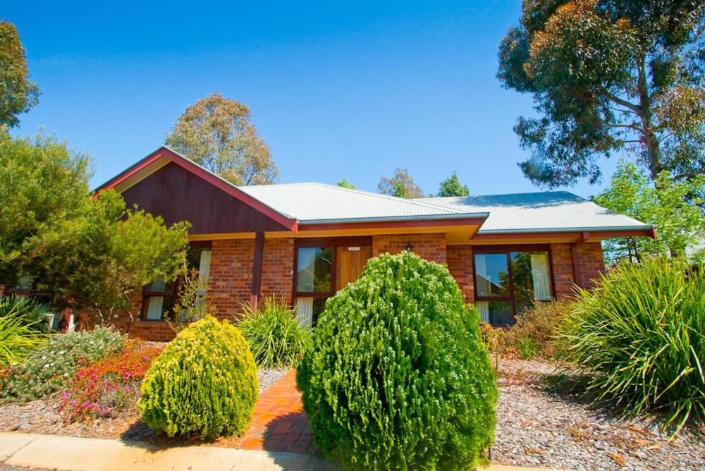 Perricoota Vines Retreat Otel Moama Dış mekan fotoğraf